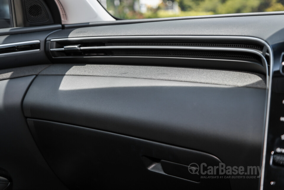 Hyundai Tucson NX4 (2023) Interior