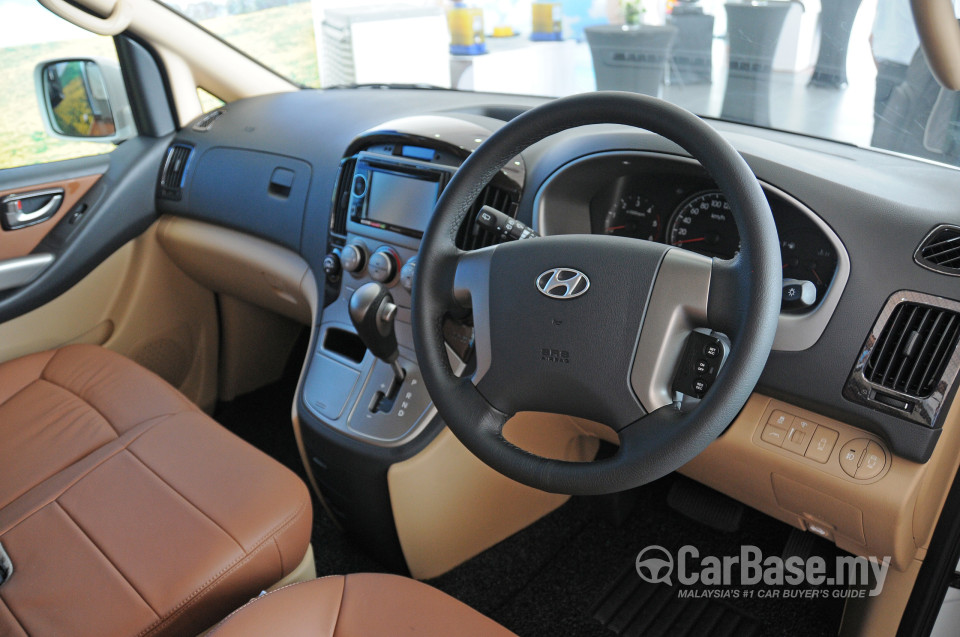 Hyundai Grand Starex MK2 Facelift (2014) Interior