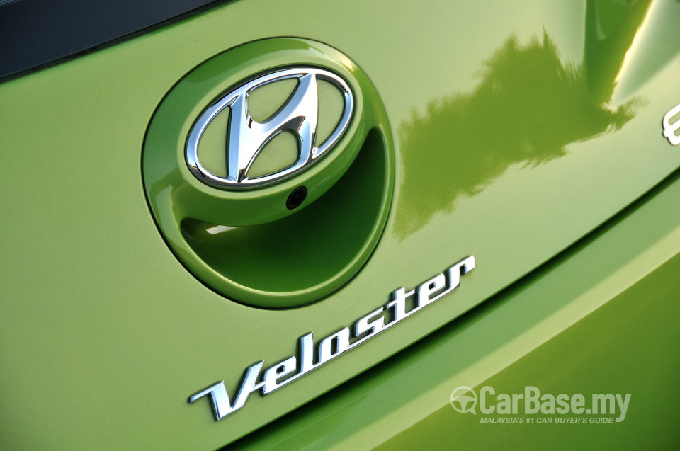 Hyundai Veloster Mk1  (2012) Exterior
