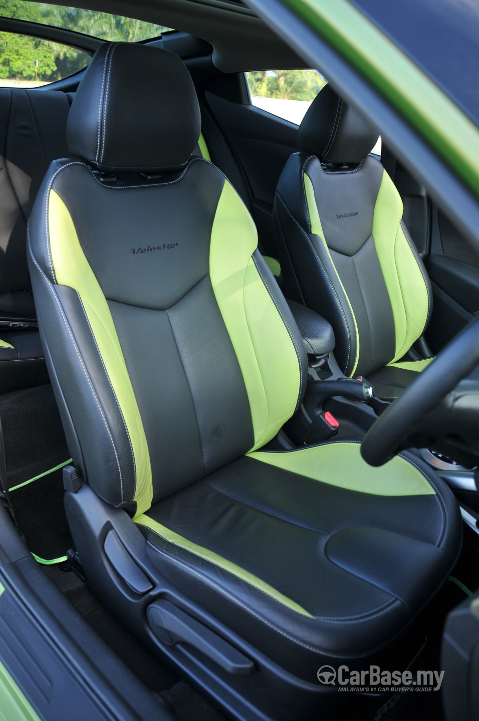 Hyundai Veloster Mk1 Facelift (2015) Interior