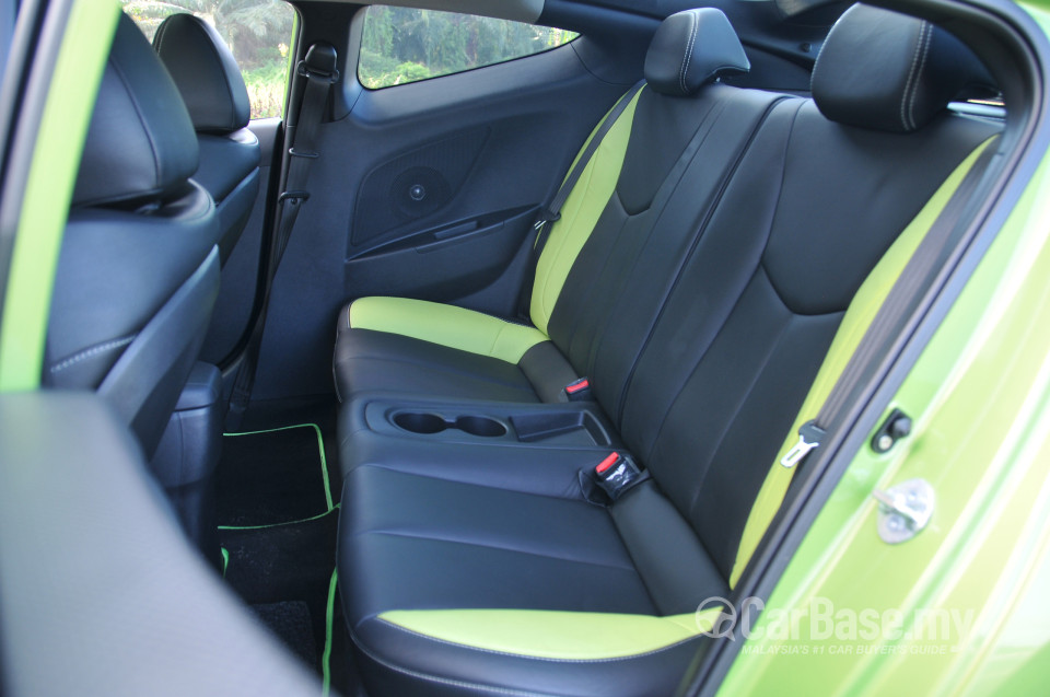 Hyundai Veloster Mk1 Facelift (2015) Interior