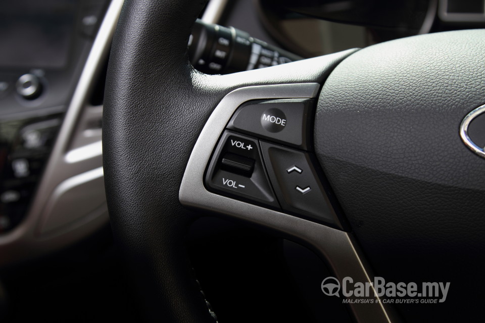 Hyundai Veloster Mk1  (2012) Interior