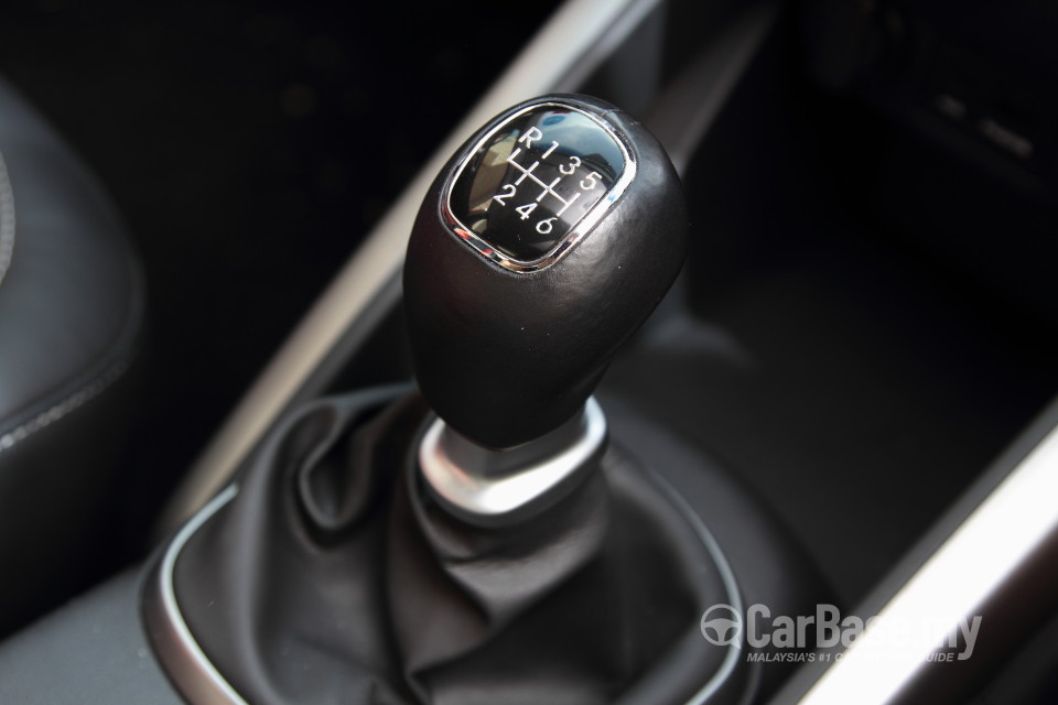 Hyundai Veloster Mk1  (2012) Interior