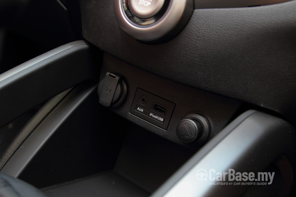 Hyundai Veloster Mk1  (2012) Interior