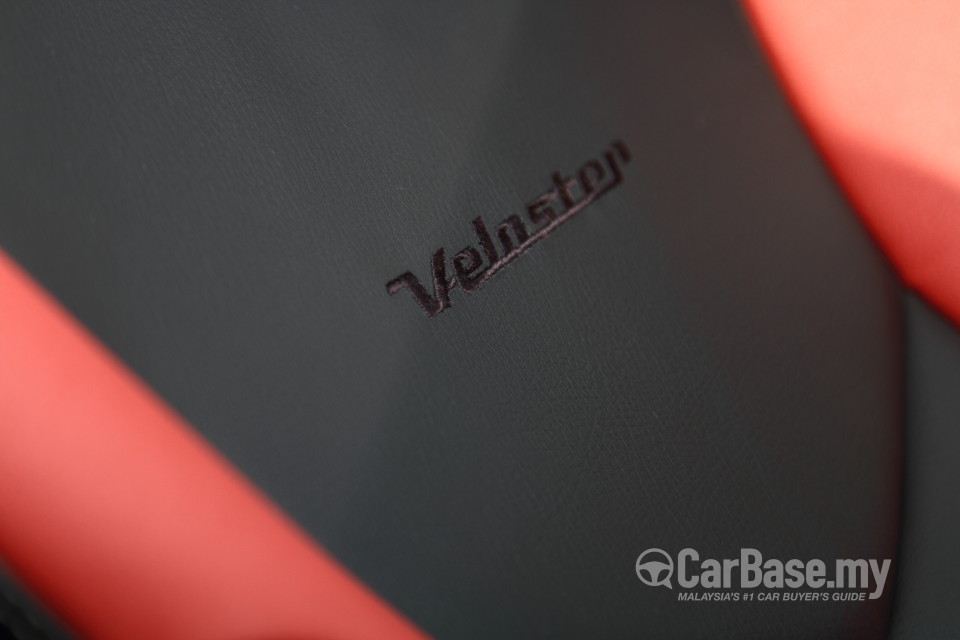 Hyundai Veloster Mk1  (2012) Interior