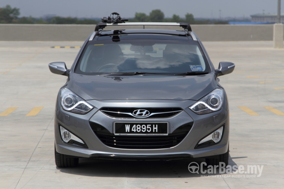 Hyundai i40 Tourer VF (2013) Exterior