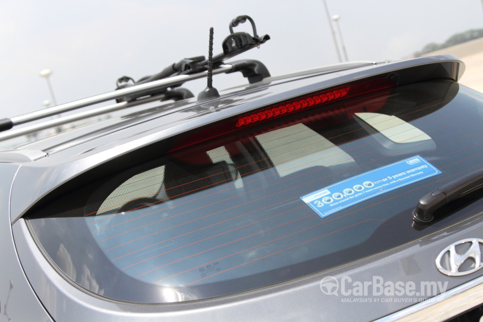 Hyundai i40 Tourer VF (2013) Exterior
