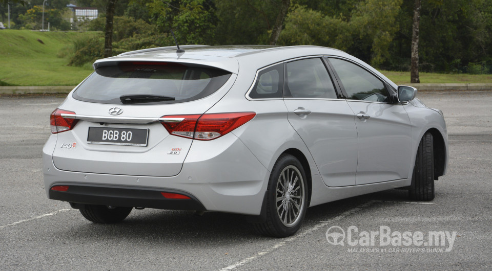 Hyundai i40 Tourer VF (2013) Exterior