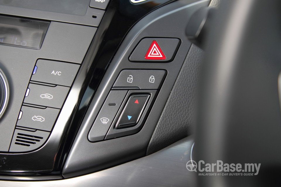 Hyundai i40 Tourer VF (2013) Interior