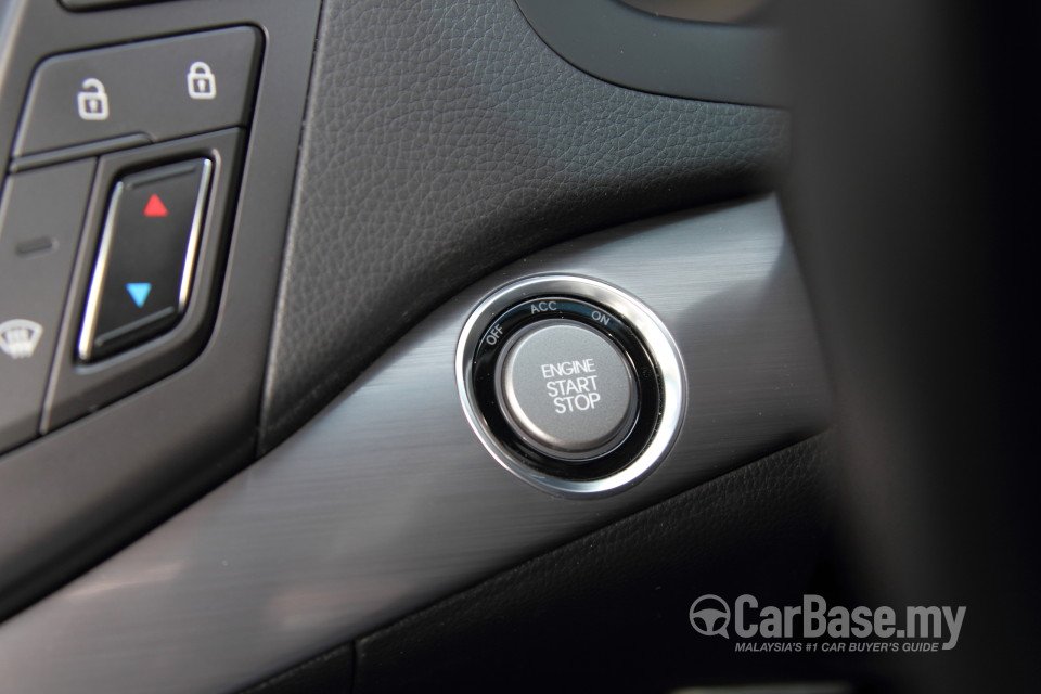 Hyundai i40 Tourer VF (2013) Interior