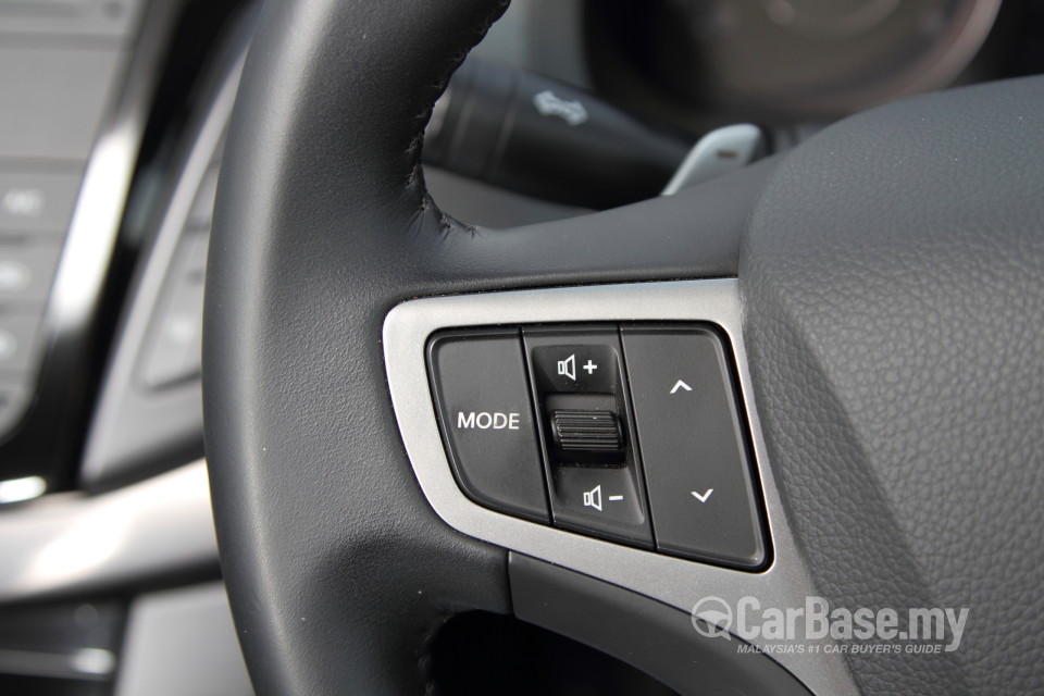 Hyundai i40 Tourer VF (2013) Interior