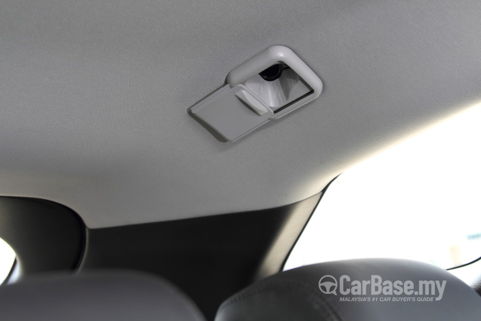 Hyundai i40 Tourer VF (2013) Interior