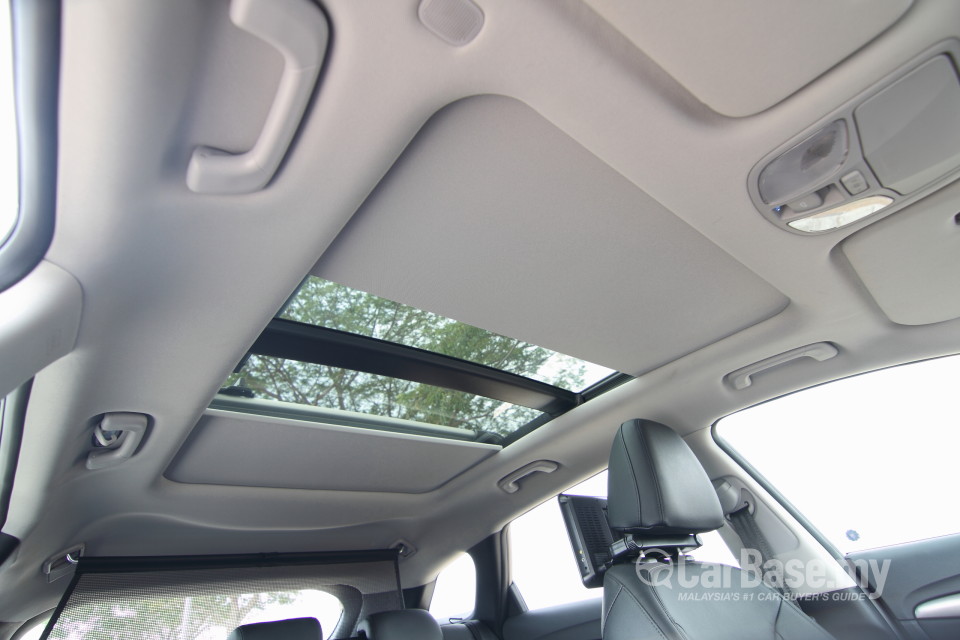 Hyundai i40 Tourer VF (2013) Interior