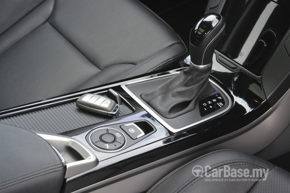 Hyundai i40 Tourer VF (2013) Interior