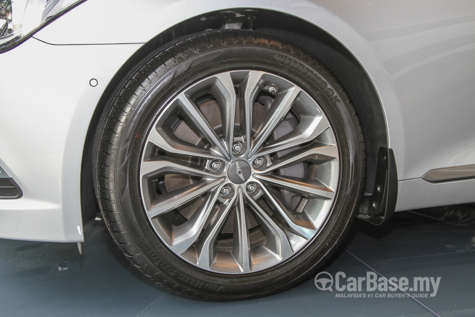 Hyundai Genesis DH (2015) Exterior