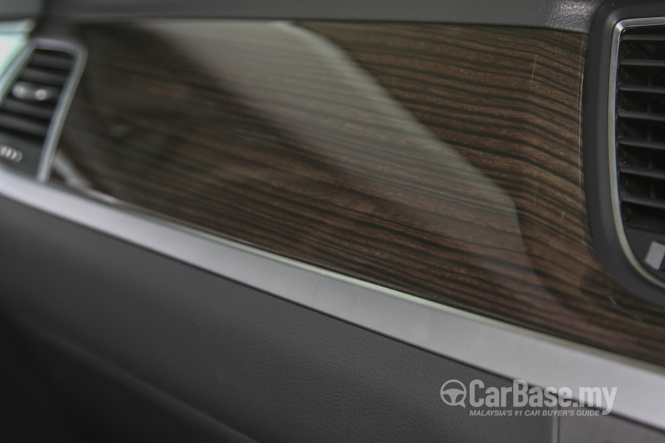 Hyundai Genesis DH (2015) Interior
