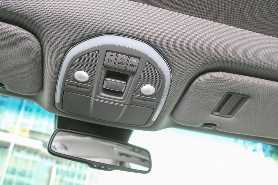 Hyundai Genesis DH (2015) Interior