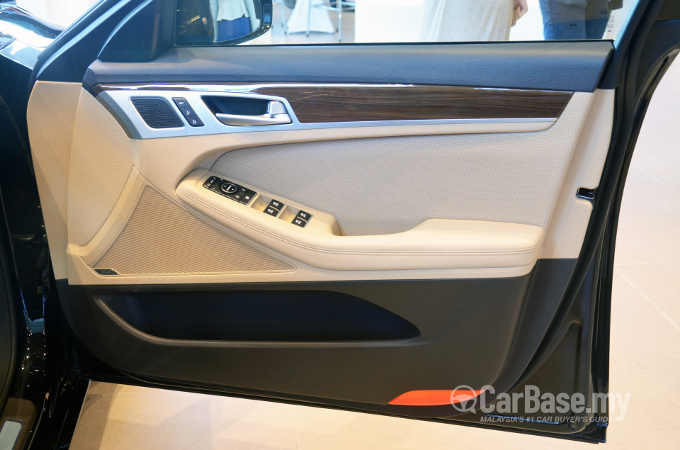Hyundai Genesis DH (2015) Interior