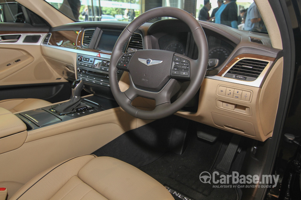 Hyundai Genesis DH (2015) Interior
