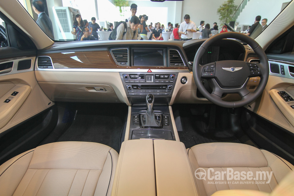 Hyundai Genesis DH (2015) Interior