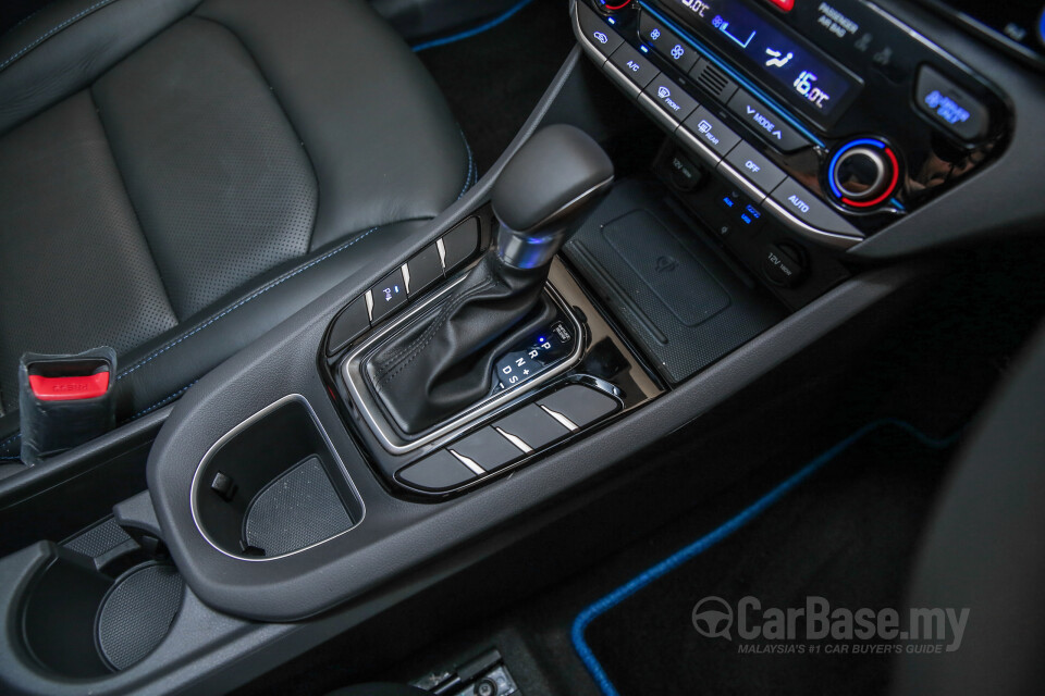 Honda Jazz GK Facelift (2017) Interior