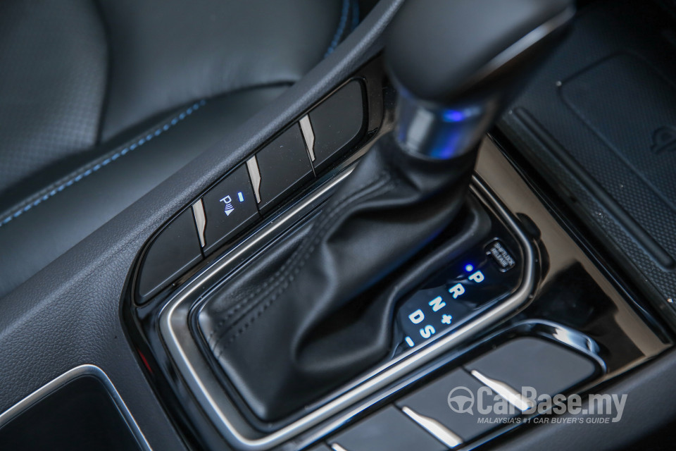 Hyundai Ioniq AE (2016) Interior