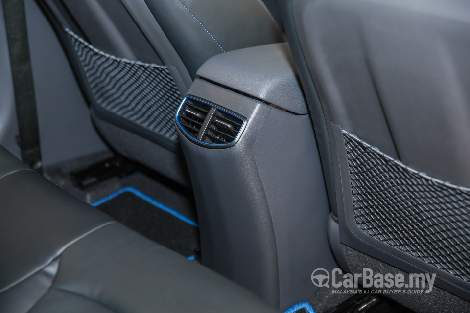 Hyundai Ioniq AE (2016) Interior