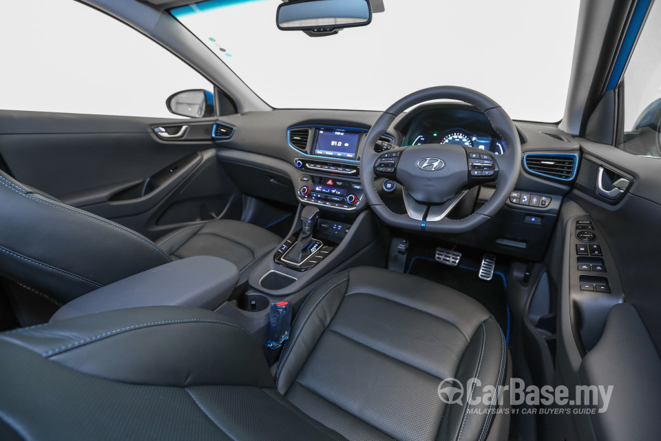 Hyundai Ioniq AE (2016) Interior