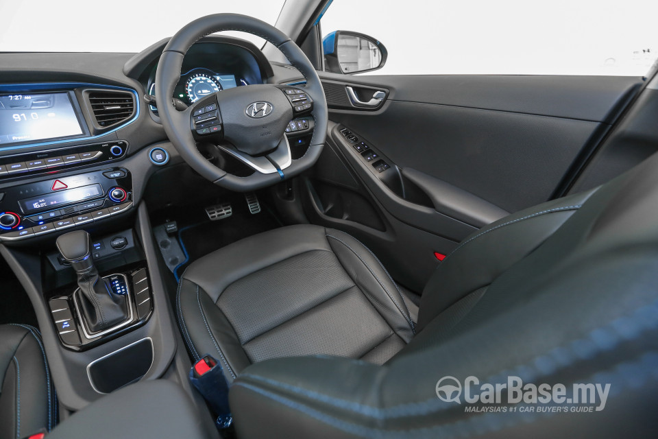 Hyundai Ioniq AE (2016) Interior