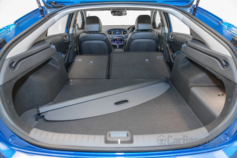 Mazda MX-5 ND (2015) Interior