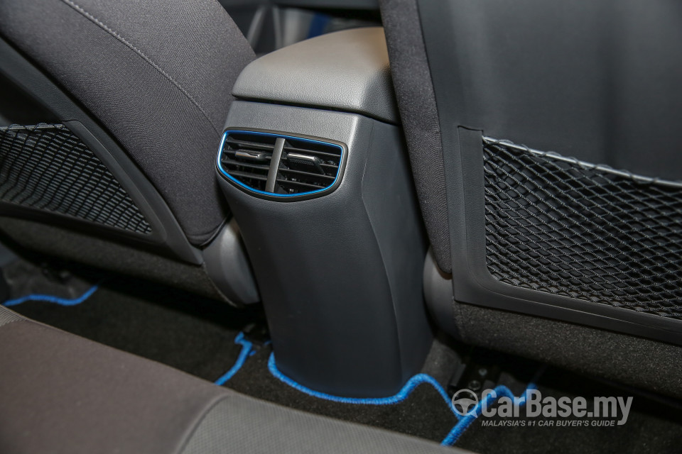 Hyundai Ioniq AE (2016) Interior
