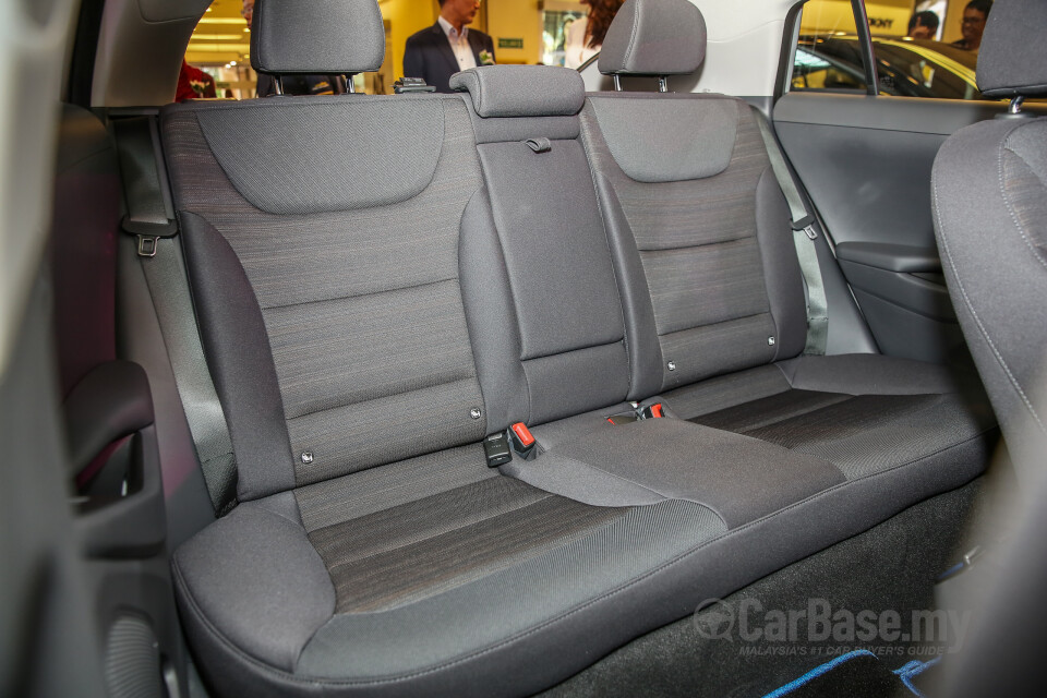 Toyota Innova AN140 (2016) Interior