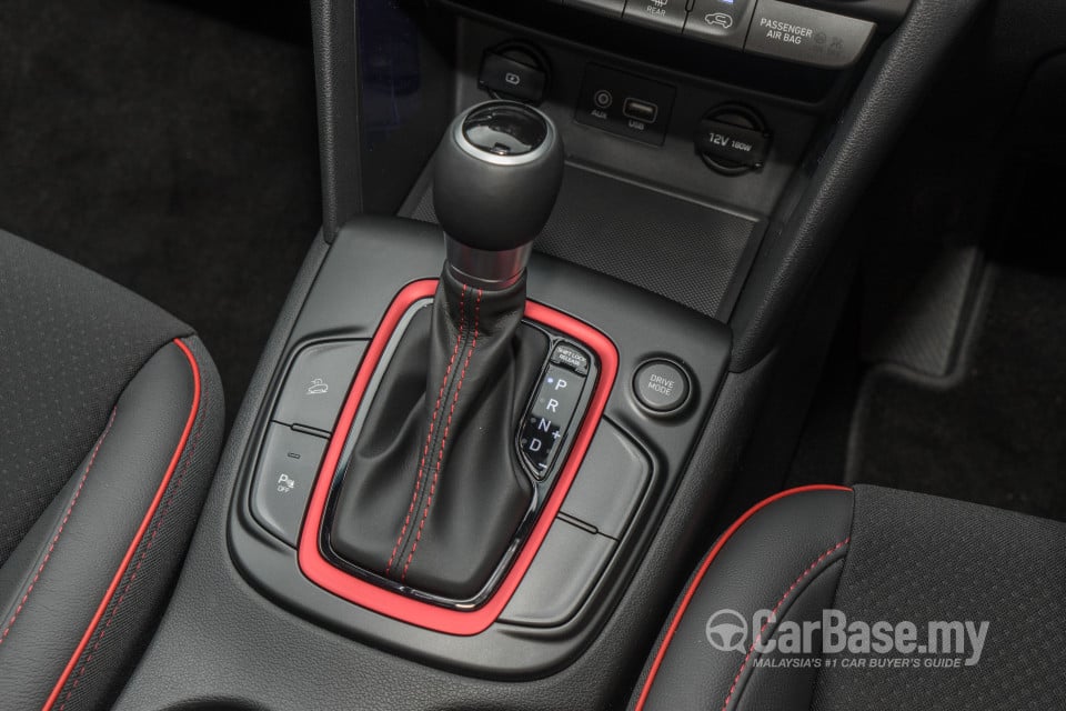 Hyundai Kona OS (2020) Interior