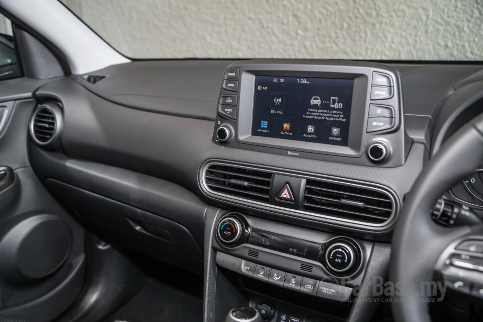 Mazda MX-5 ND (2015) Interior