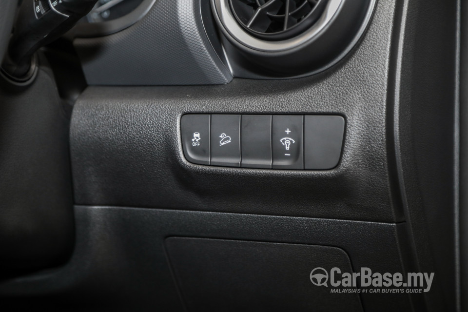 Hyundai Kona OS Facelift (2021) Interior