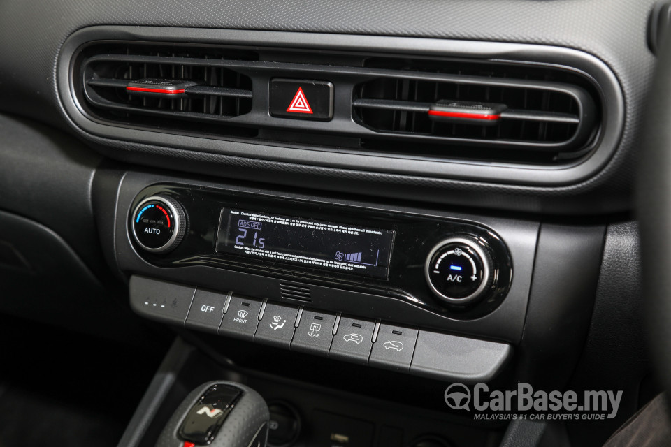 Hyundai Kona OS Facelift (2021) Interior