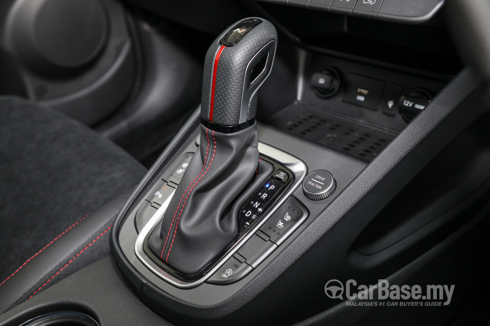 Hyundai Kona OS Facelift (2021) Interior