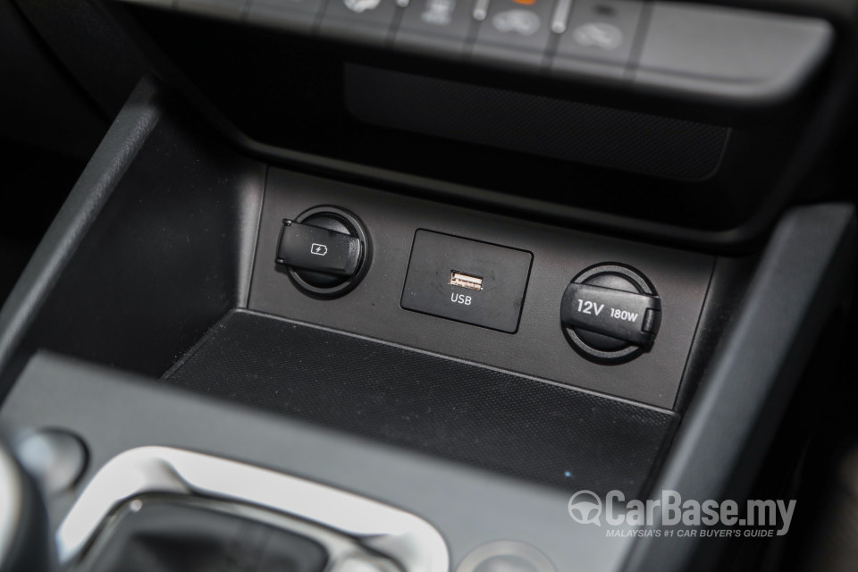 Hyundai Kona OS Facelift (2021) Interior