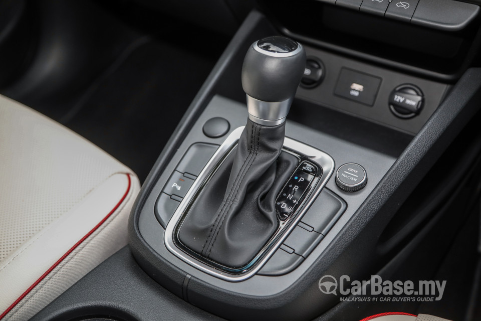 Hyundai Kona OS Facelift (2021) Interior