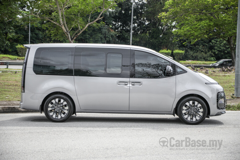 Hyundai Staria US4 (2021) Exterior