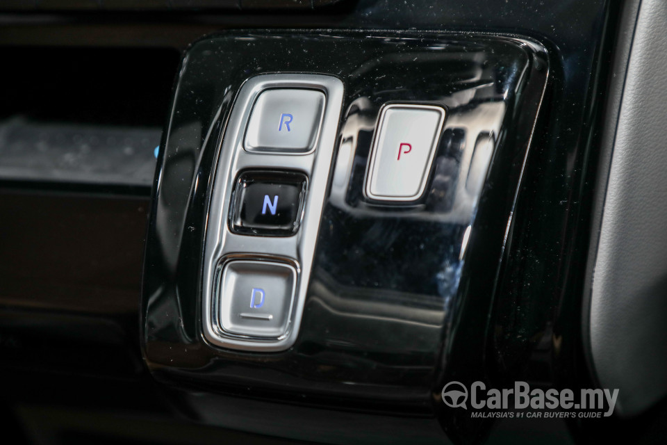 Hyundai Staria US4 (2021) Interior