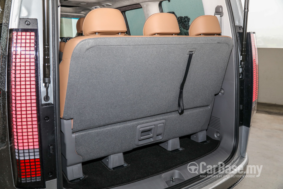 Hyundai Staria US4 (2021) Interior