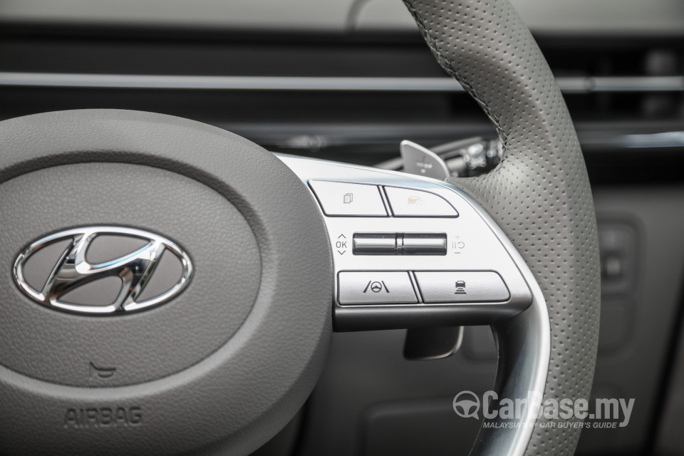 Hyundai Staria US4 (2021) Interior