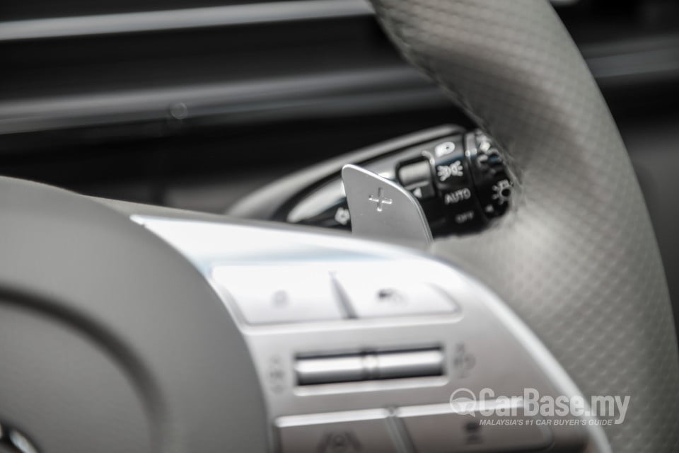 Hyundai Staria US4 (2021) Interior