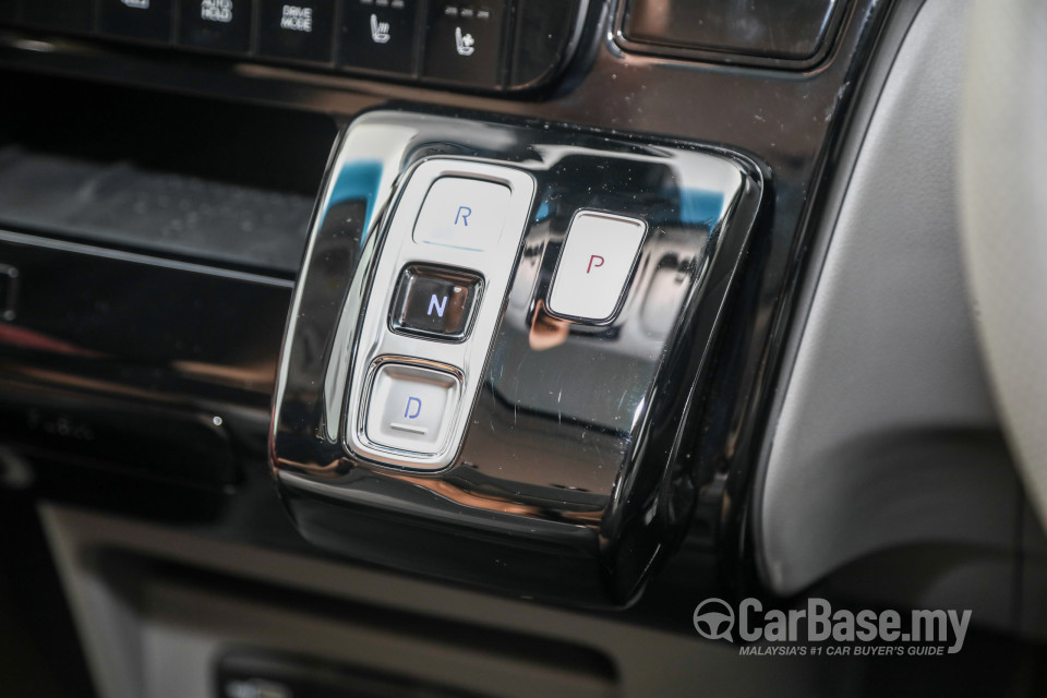 Hyundai Staria US4 (2021) Interior