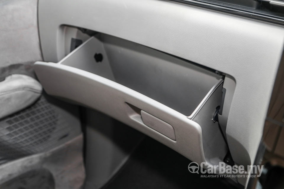Hyundai Staria US4 (2021) Interior