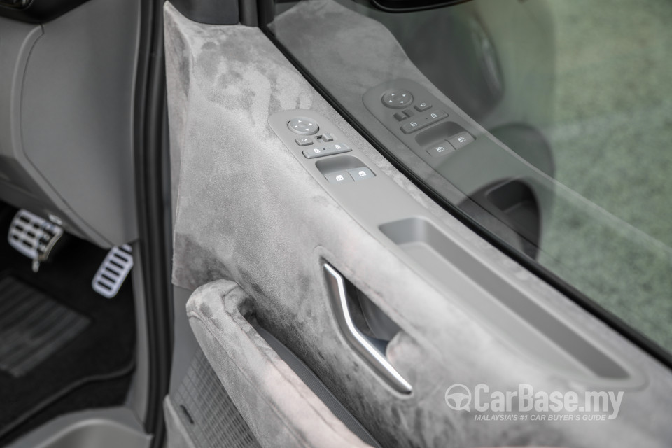 Hyundai Staria US4 (2021) Interior