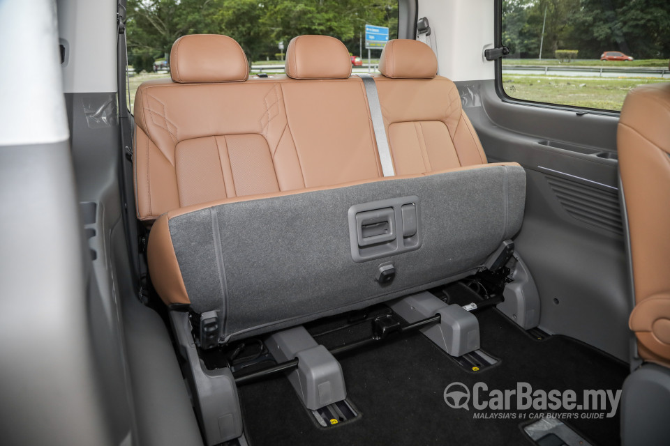 Hyundai Staria US4 (2021) Interior