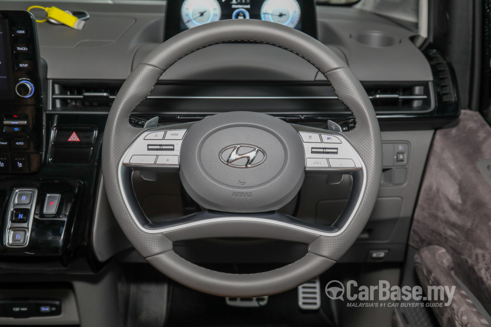 Hyundai Staria US4 (2021) Interior