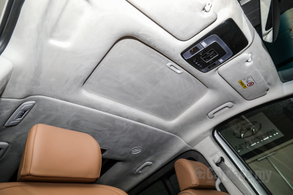 Hyundai Staria US4 (2021) Interior